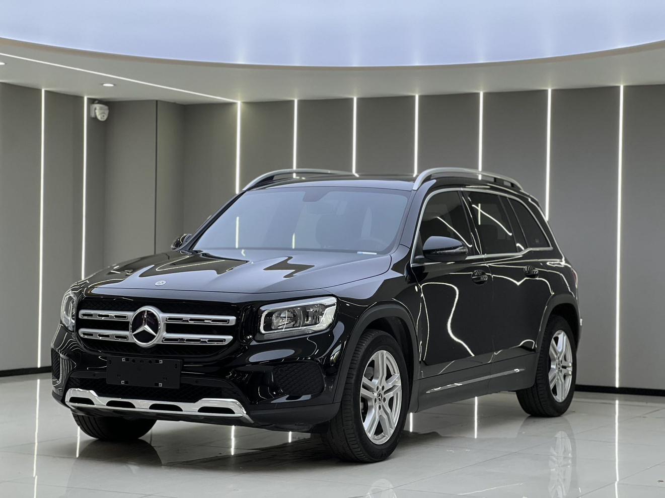 Mercedes GLB Dynamic 180 (1.3L) 2021