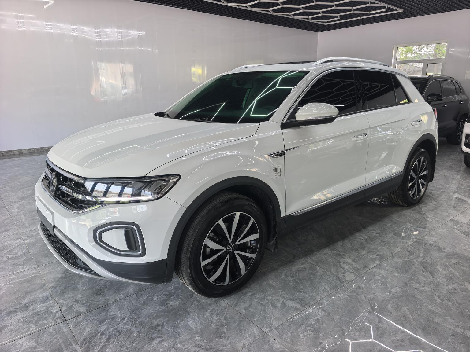 Volkswagen T-ROC 280TSI DSG Time Edition (1.4L) 2024