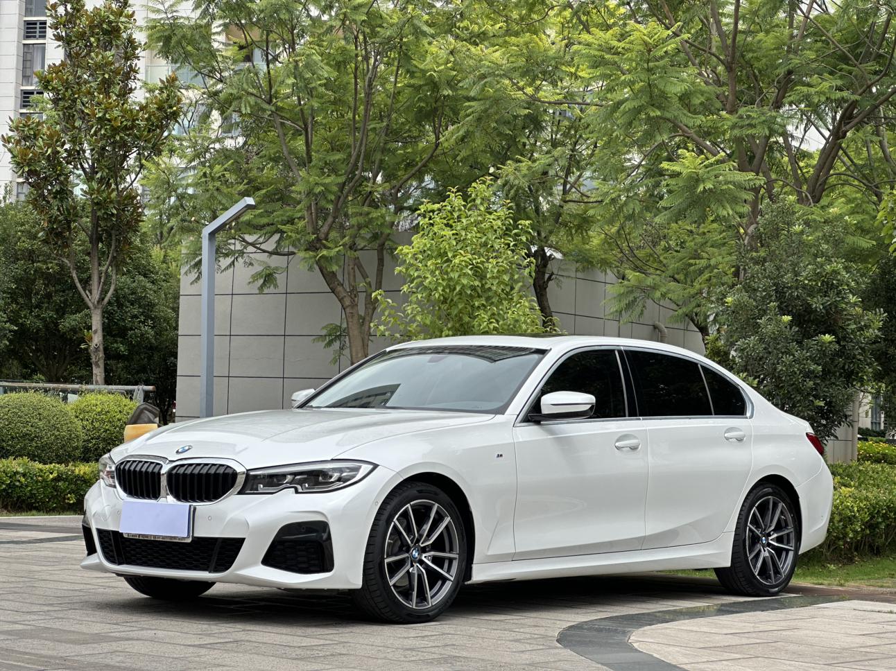 BMW Series-3 2nd Facelift 325Li M Sport Package 2021