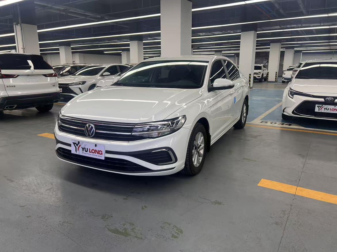 Volkswagen Bora 200TSI DSG Smooth Edition (1.2L) 2023