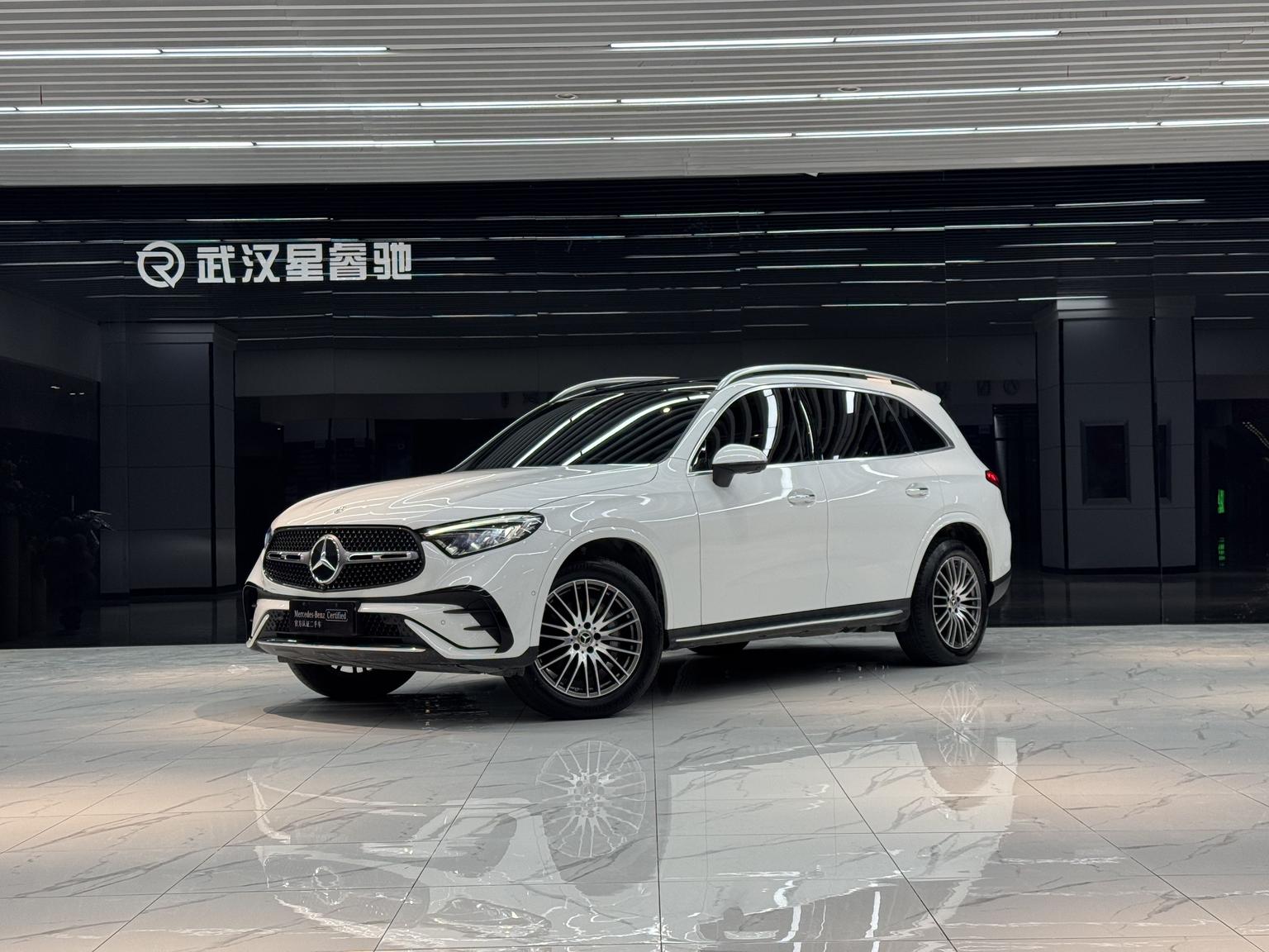Mercedes GLC 300 L 4MATIC Dynamic 5-Seat 2023