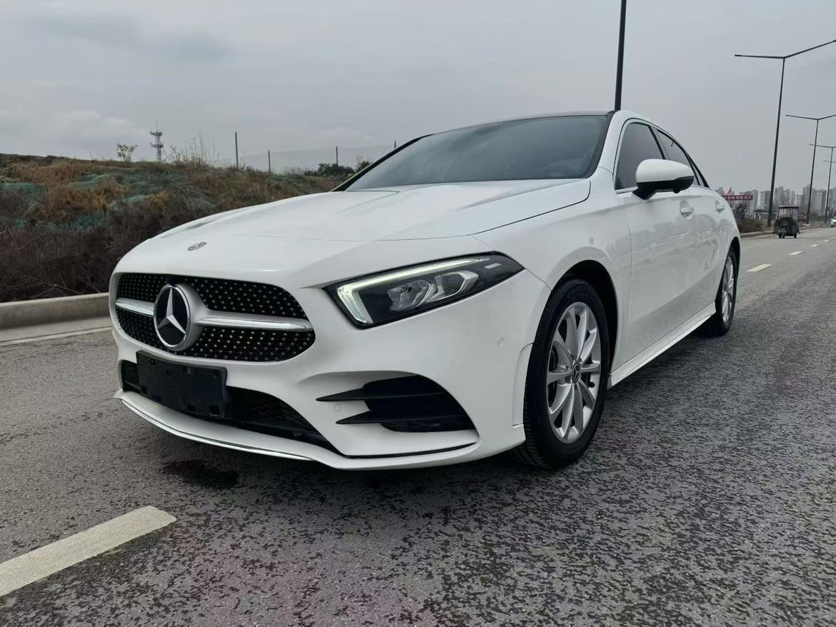 Mercedes Benz Class-A Sport Sedan Fashion 2020