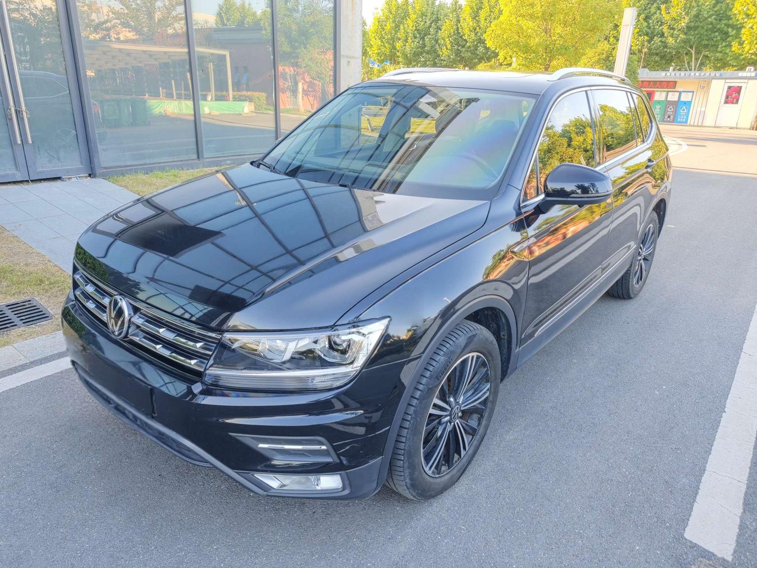 Volkswagen Tiguan-L 280TSI Intelligent Enjoy 2WD Auto 2021