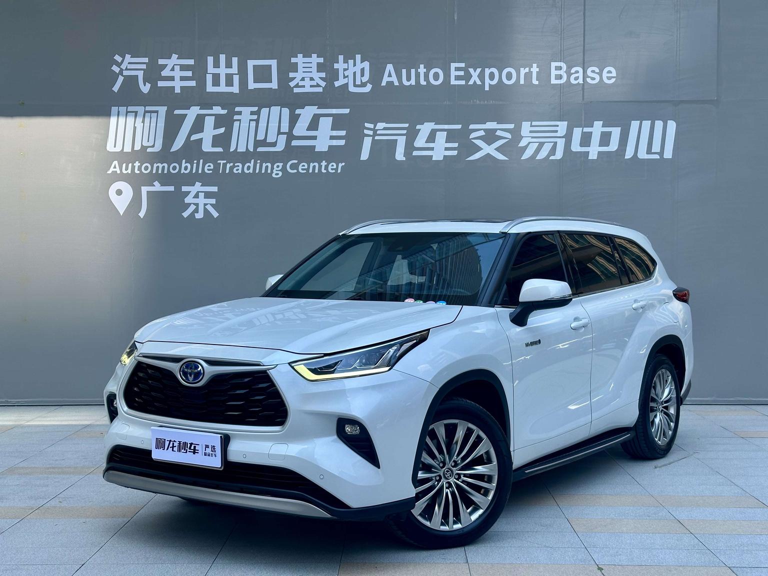 Toyota Highlander 2.5L 2WD Premium 7-seat 2022