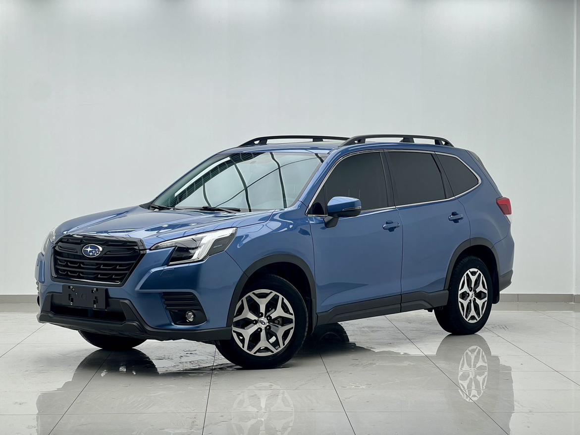 Subaru Forester 2.0i AWD Luxury 2023