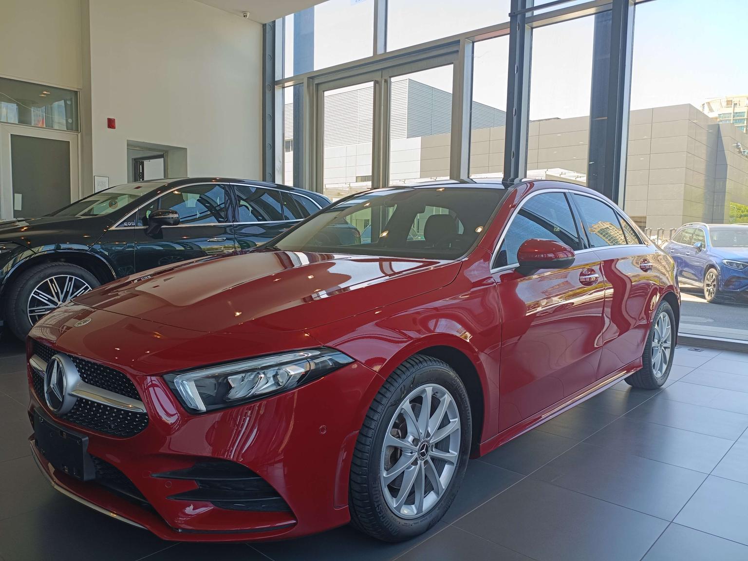 Mercedes Benz Class-A Sport Sedan Dynamic (1.3L) 2021