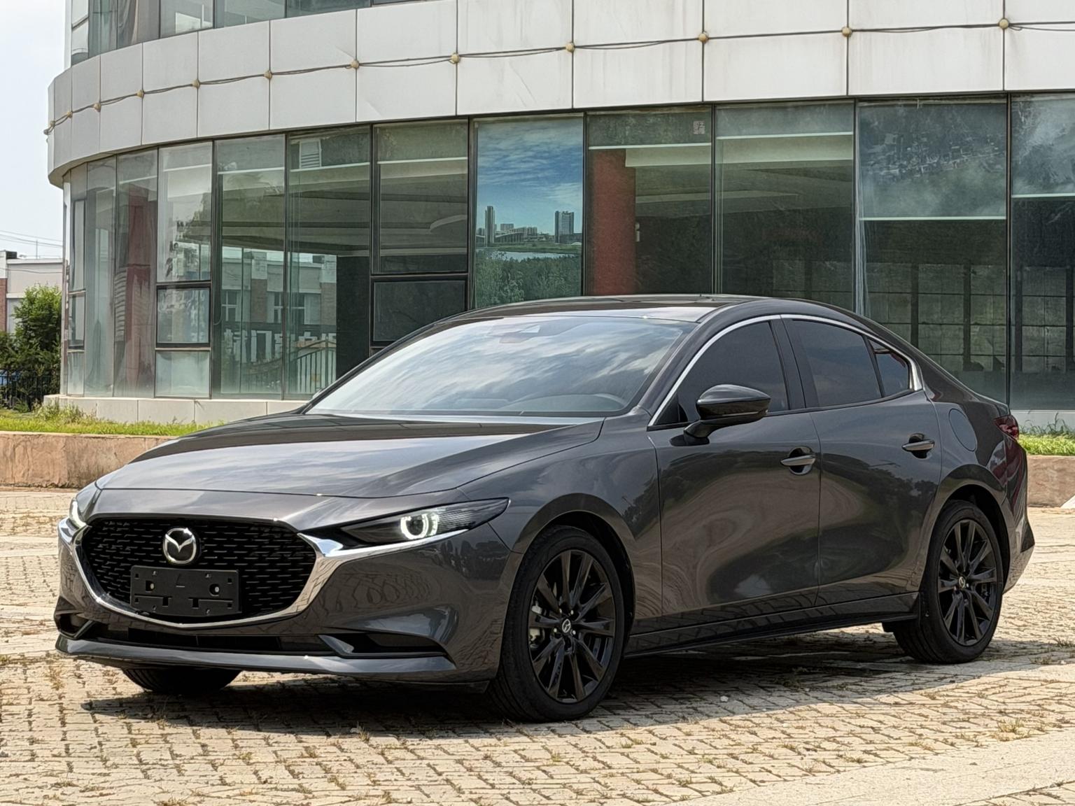 Mazda 3 Axela 2.0L Auto Quality Ultimate (2L) 2023