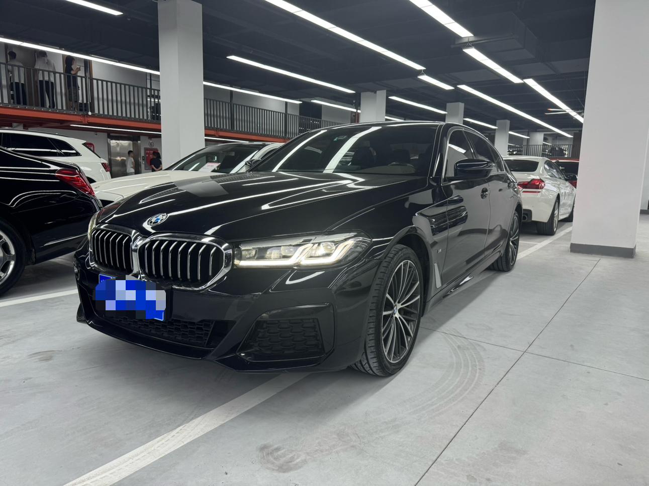 BMW 5 Series Leading M Sport Package (2L) 2022