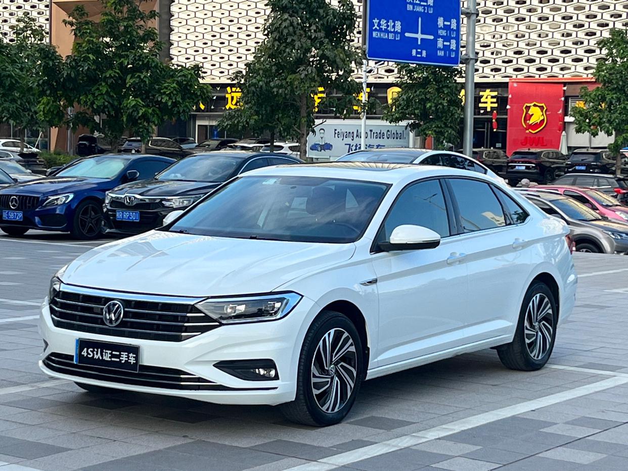 Volkswagen Sagitar 280TSI DSG Beyond (1.4L) 2021