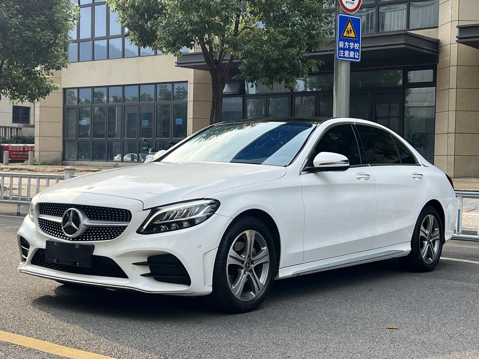 Mercedes Benz Class-C 260 L Sport 2021