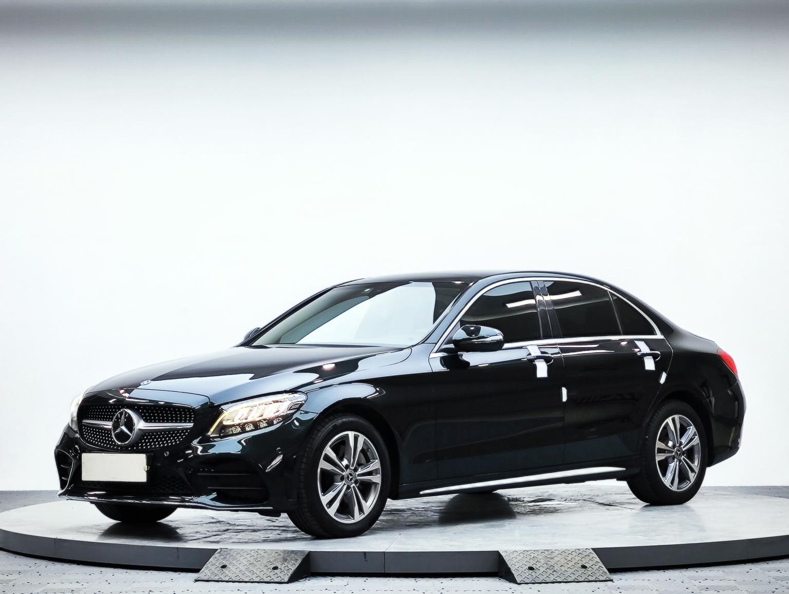 Mercedes Benz Class-C Fashion Sport L 2021