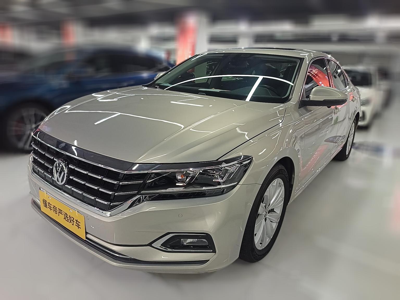 Volkswagen Passat 330TSI Elite CN6 (2L) 2020