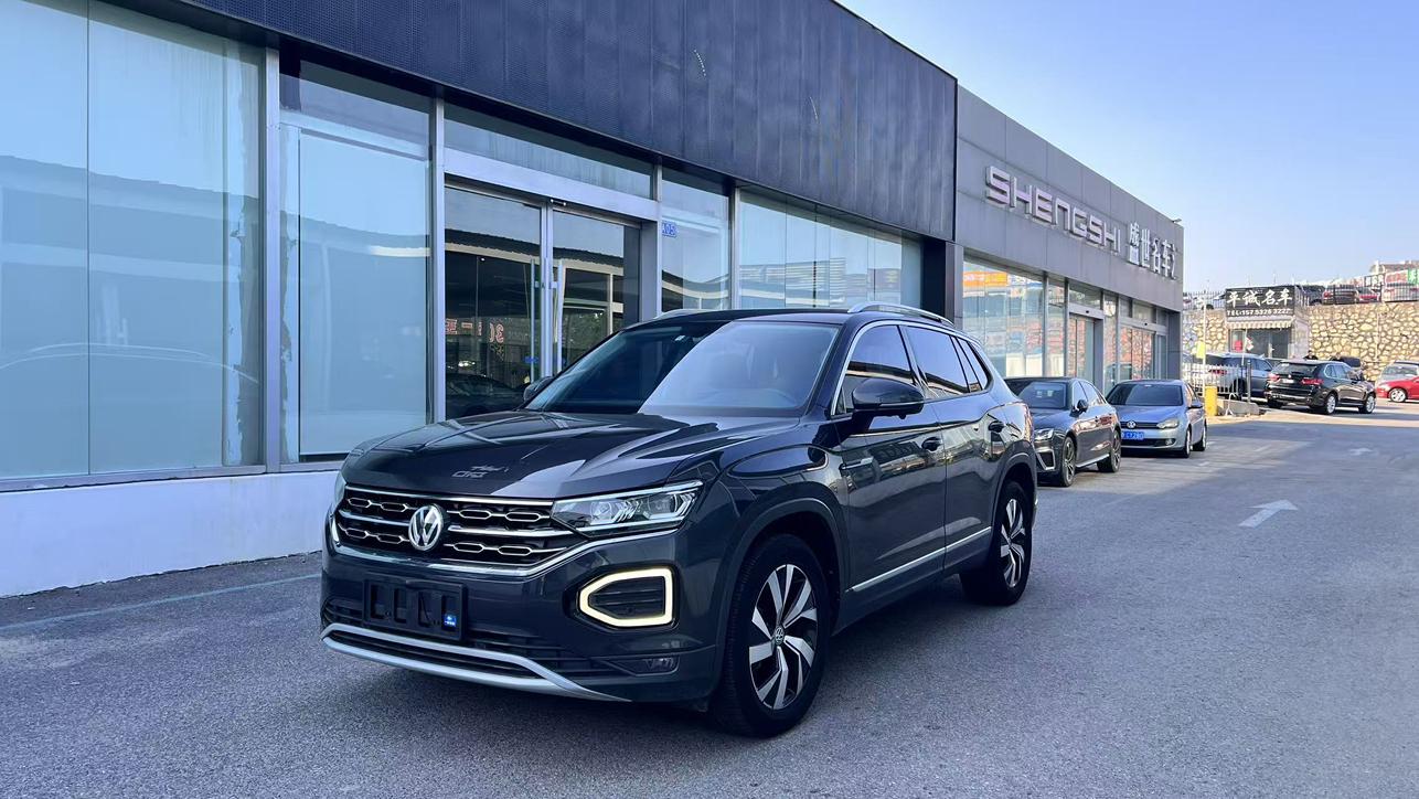 Volkswagen Tayron 330TSI 2WD Luxury Connect Plus (2L) 2021