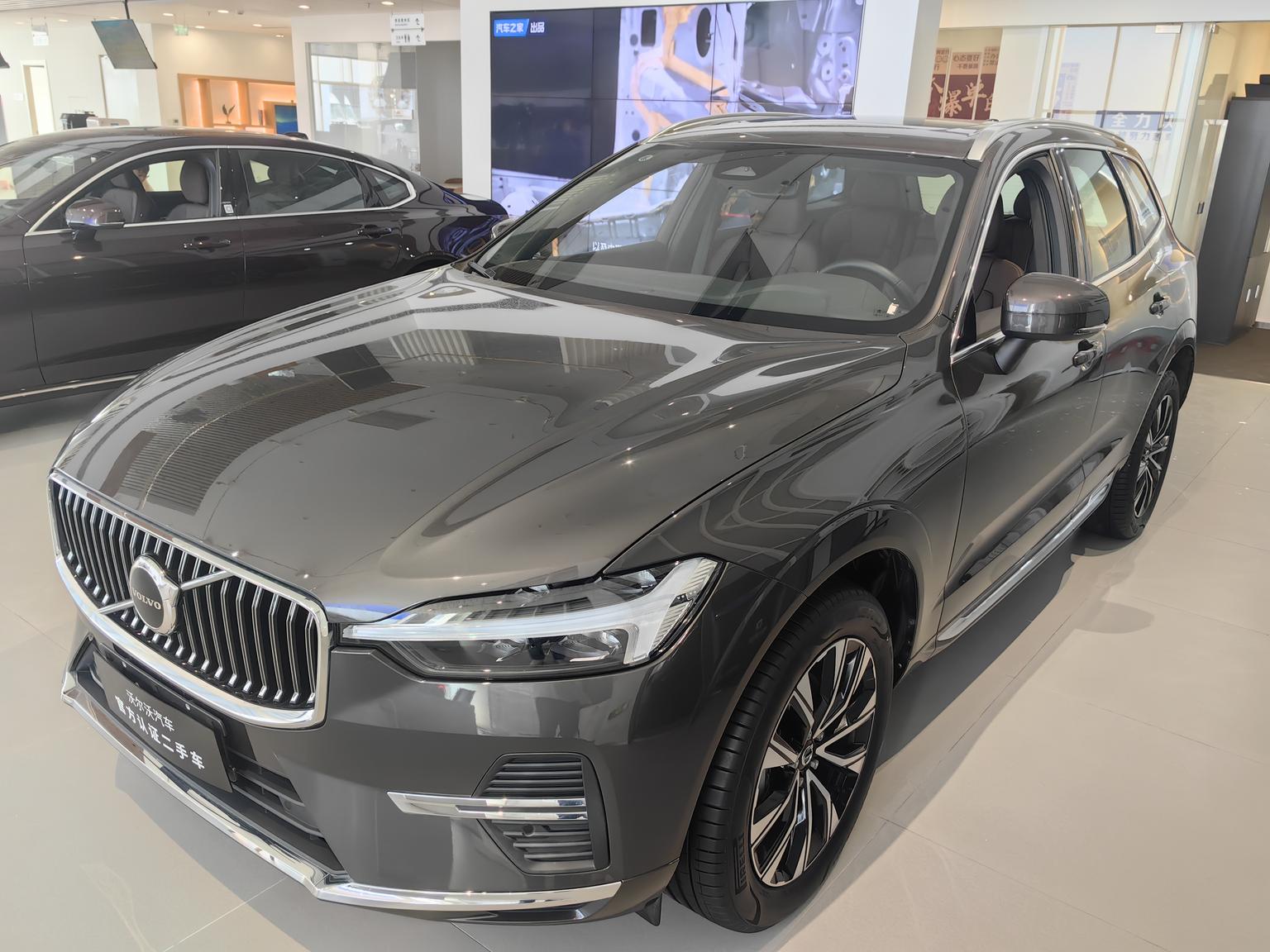 Volvo XC60 Intelligent Premium Sport AWD 2025