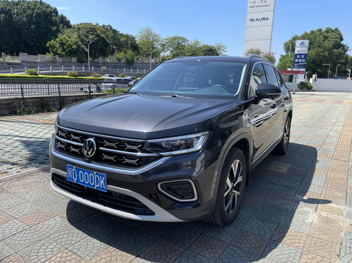 Volkswagen Tayron 300TSI 2WD 2025