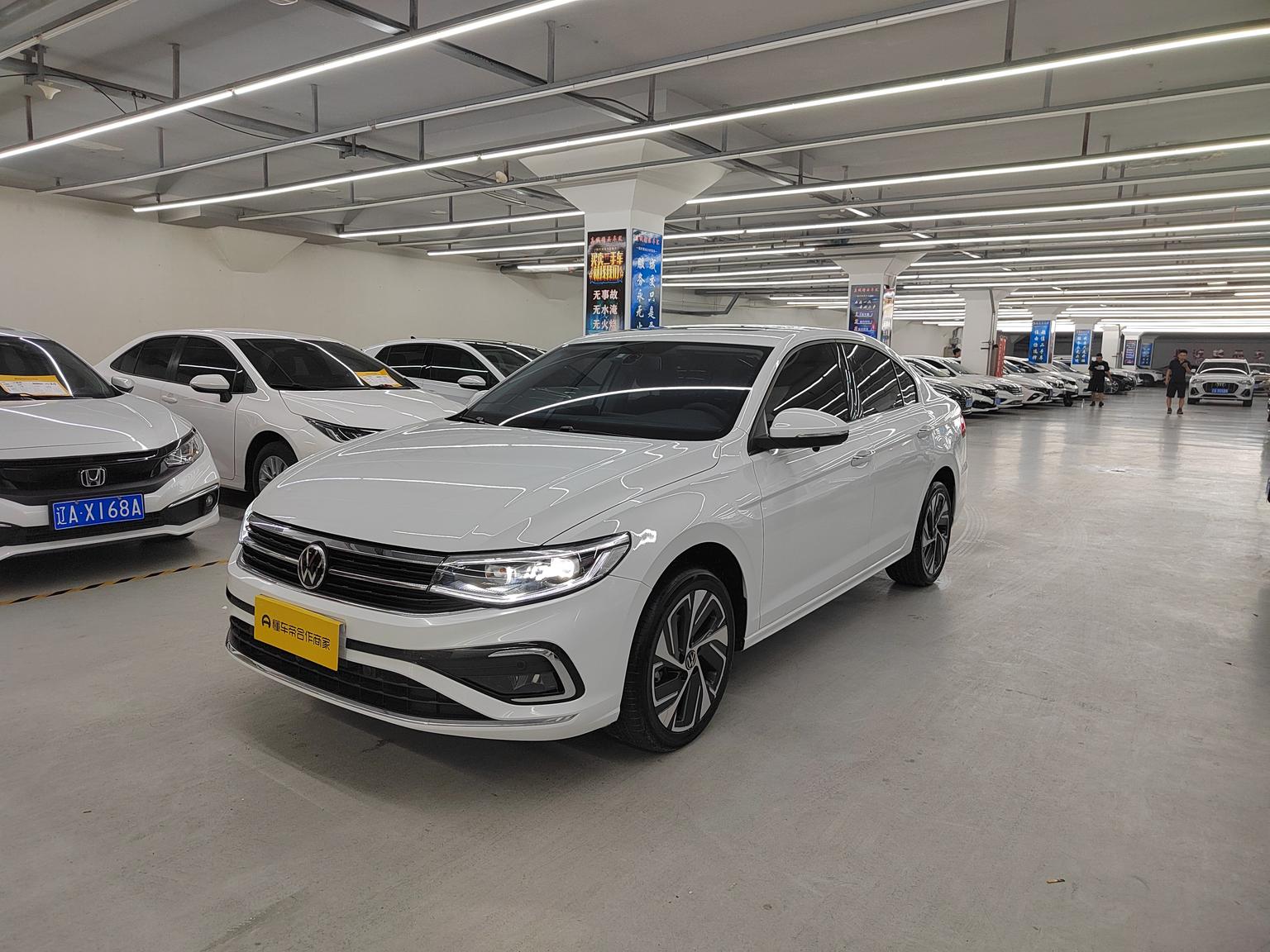 Volkswagen Bora 200TSI DSG Smooth Edition (1.2L) 2023