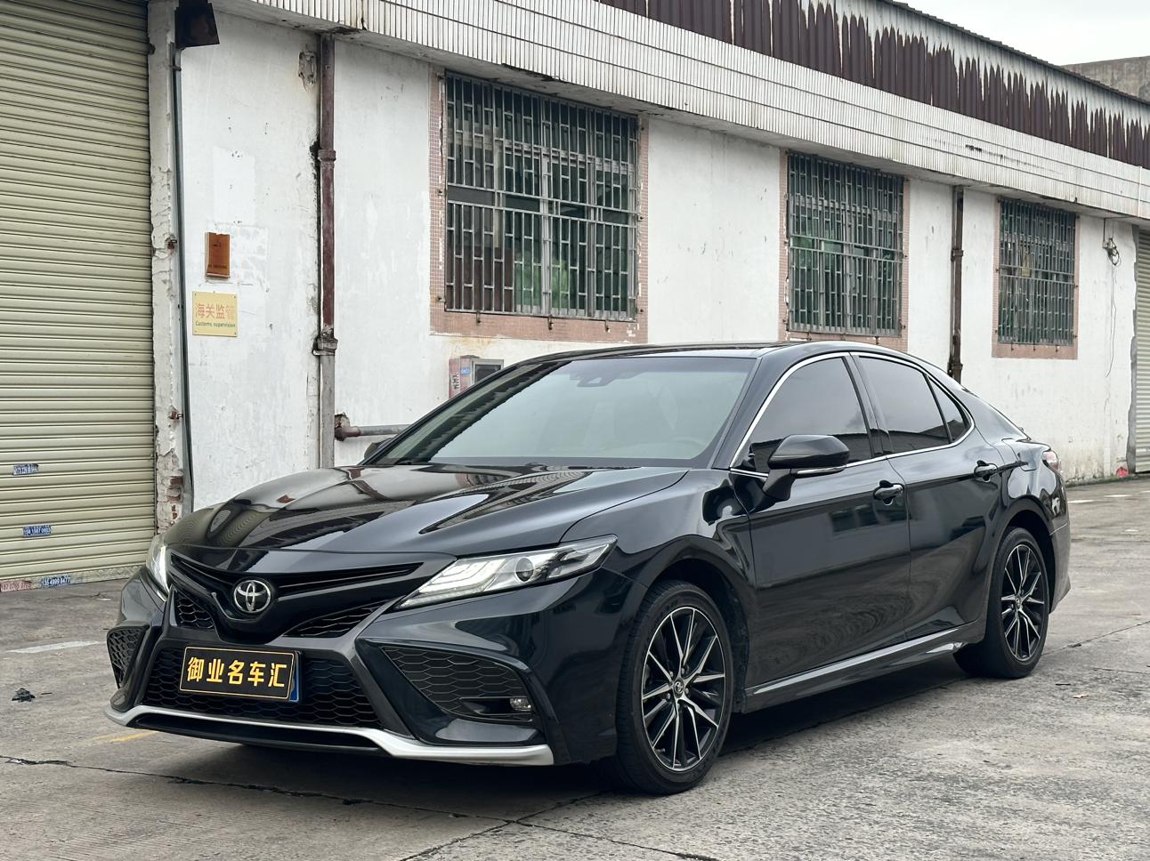 Toyota Camry S Sport 2022