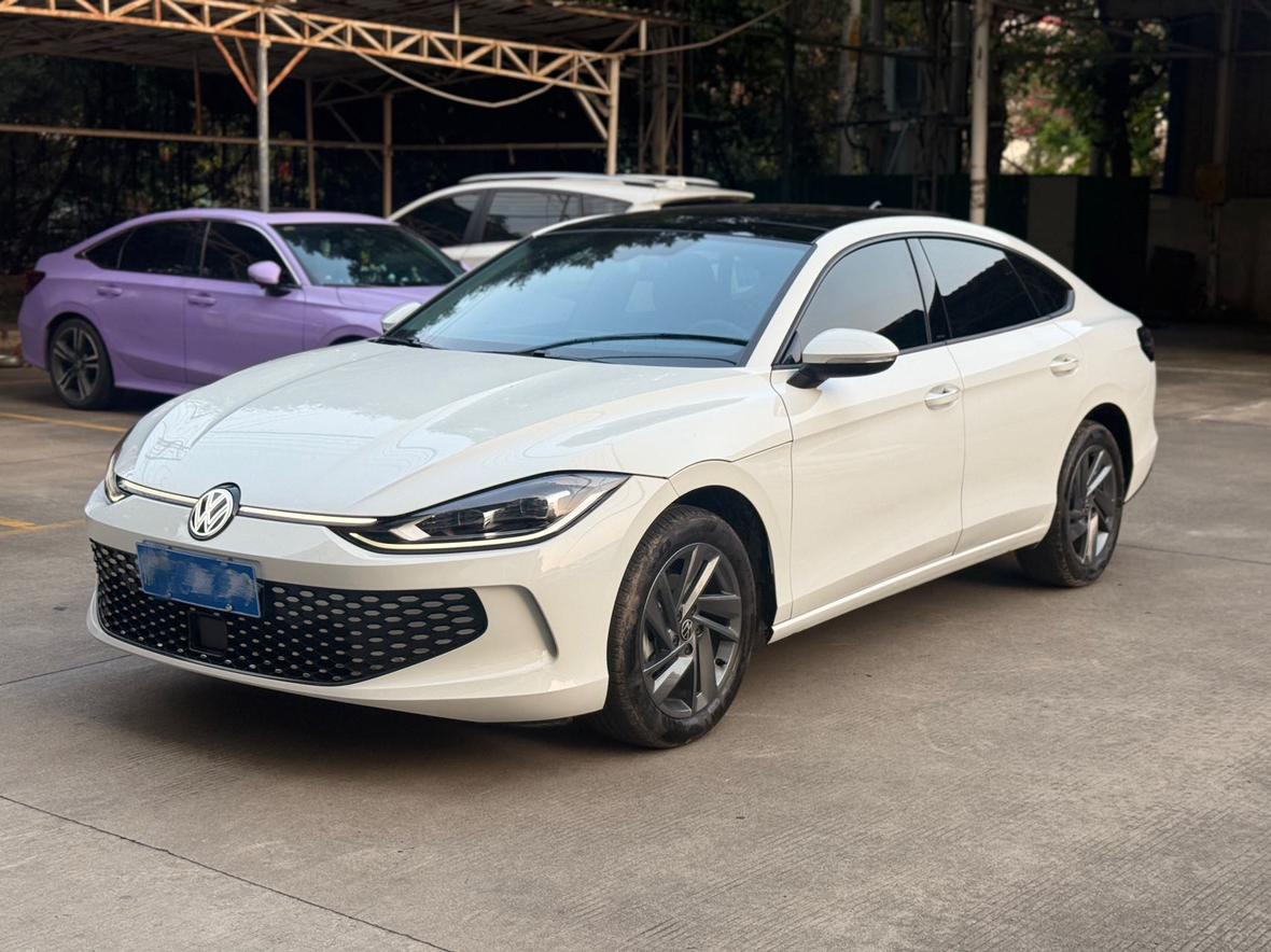 Volkswagen Lamando 280TSI DSG Xuanla 2025