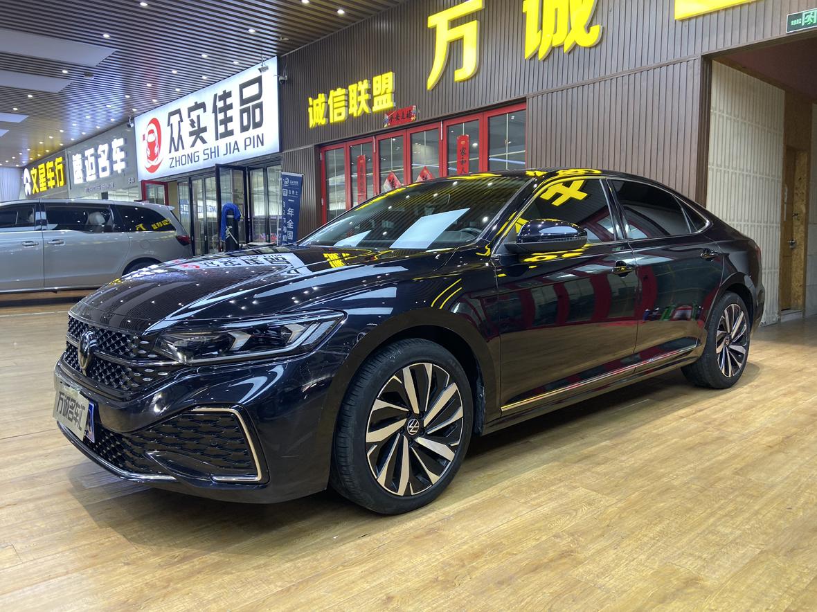 Volkswagen Passat 330TSI Stardust Elite (2L) 2023