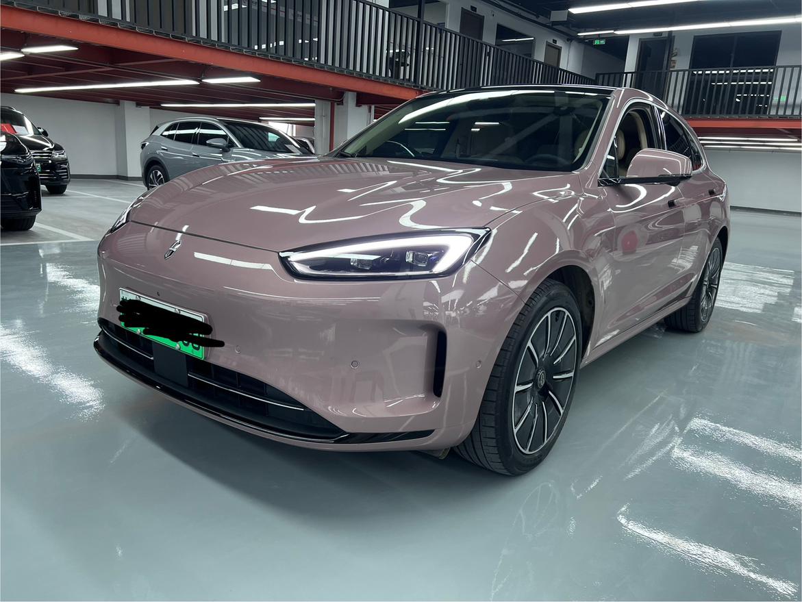 Aito M5 Electric AWD Performance 2023