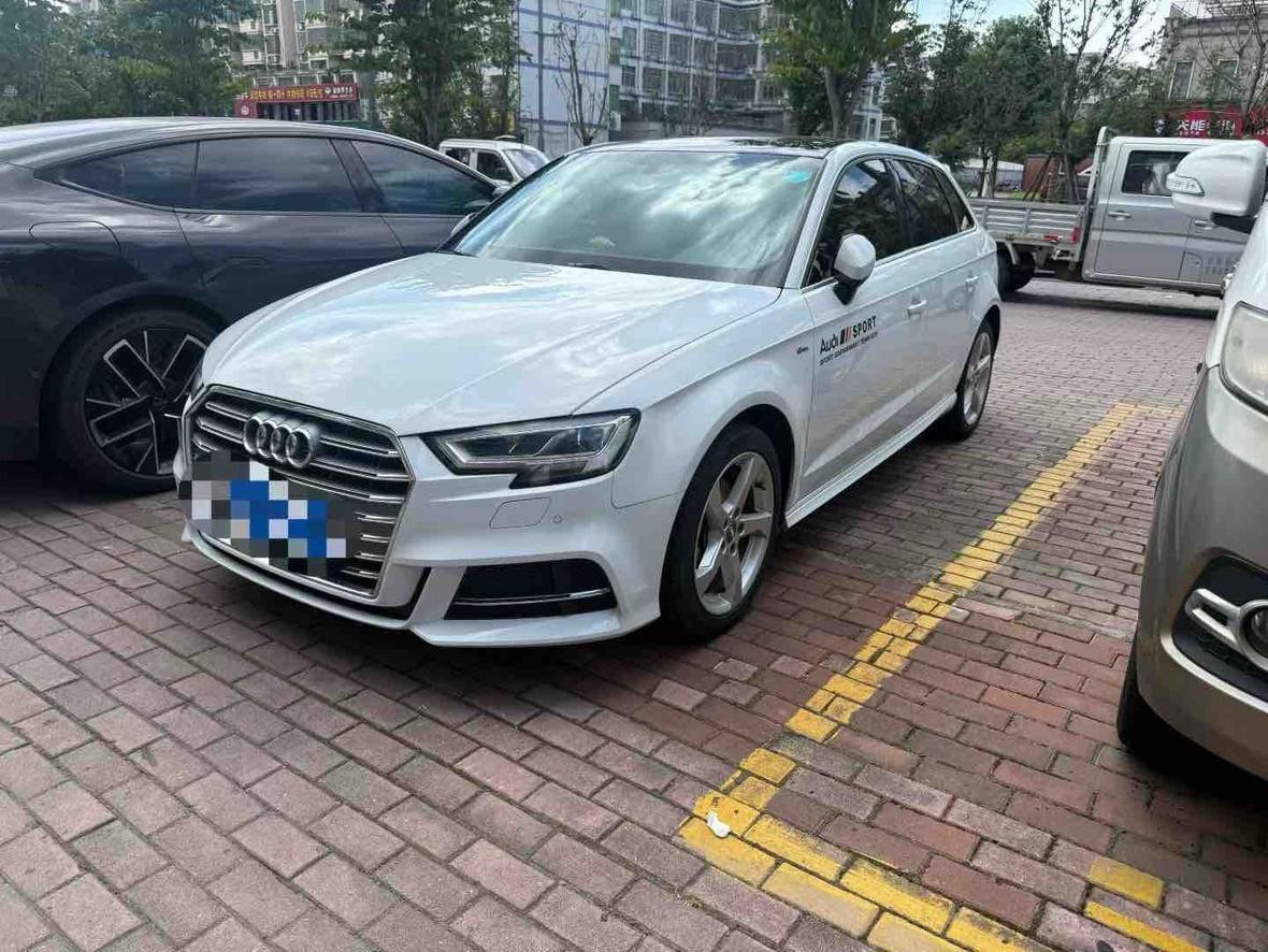 Audi A3 35 TFSI Progressive CN6 2021