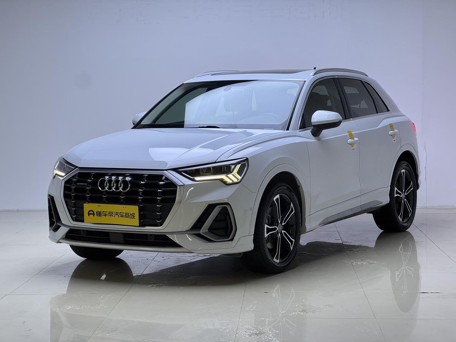 Audi Q3 45 TFSI Quattro Fashion Dynamic 2021