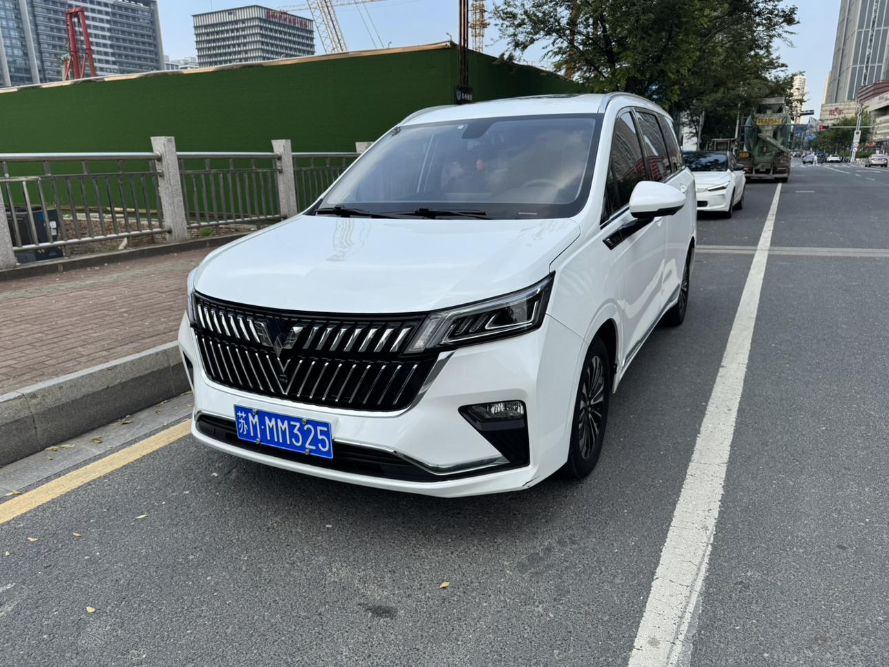 Wuling Jiachen Premium Flagship CVT 2023