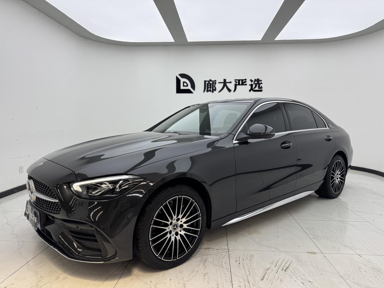 Mercedes Benz Class-C Sport 2024