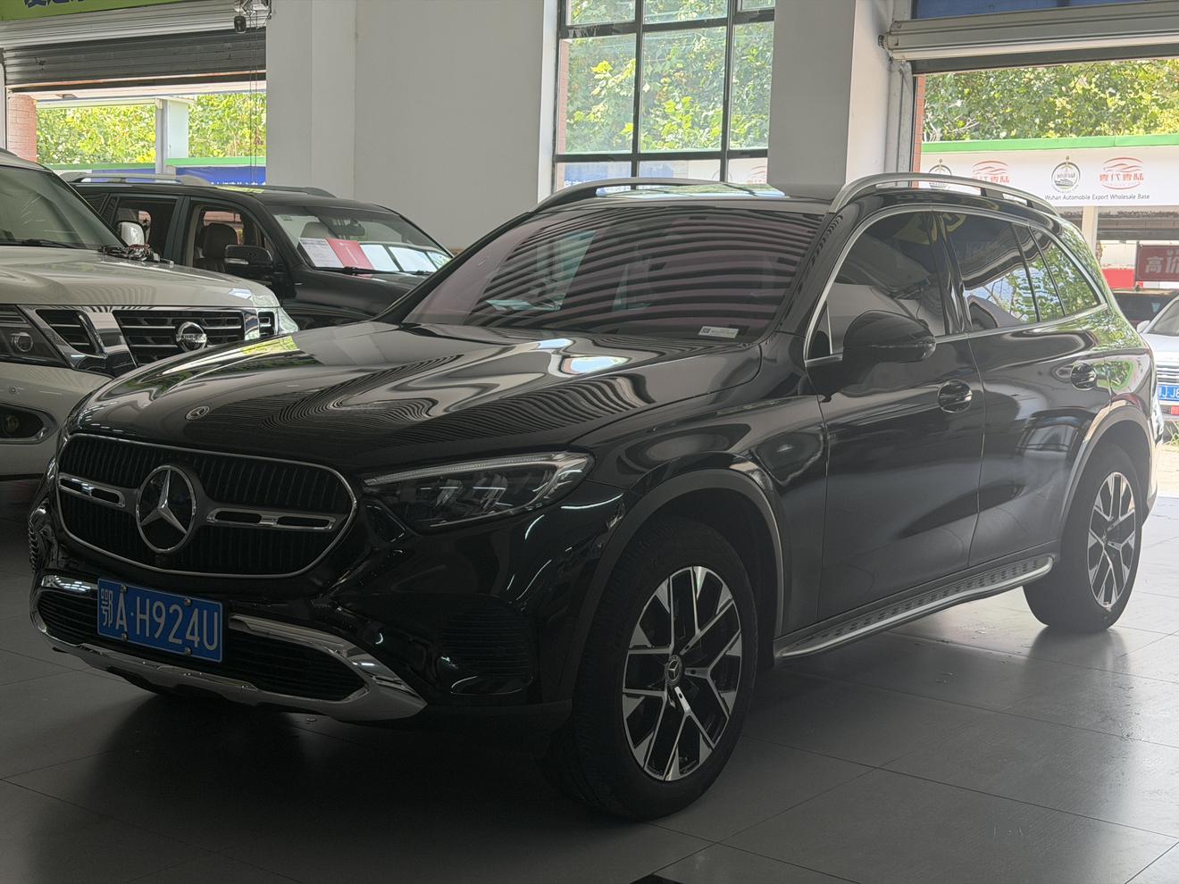 Mercedes GLC 260 L 4MATIC Dynamic 5-Seat (2L) 2024