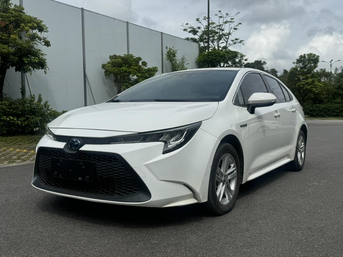 Toyota Levin 1.8H E-CVT Entry 2022