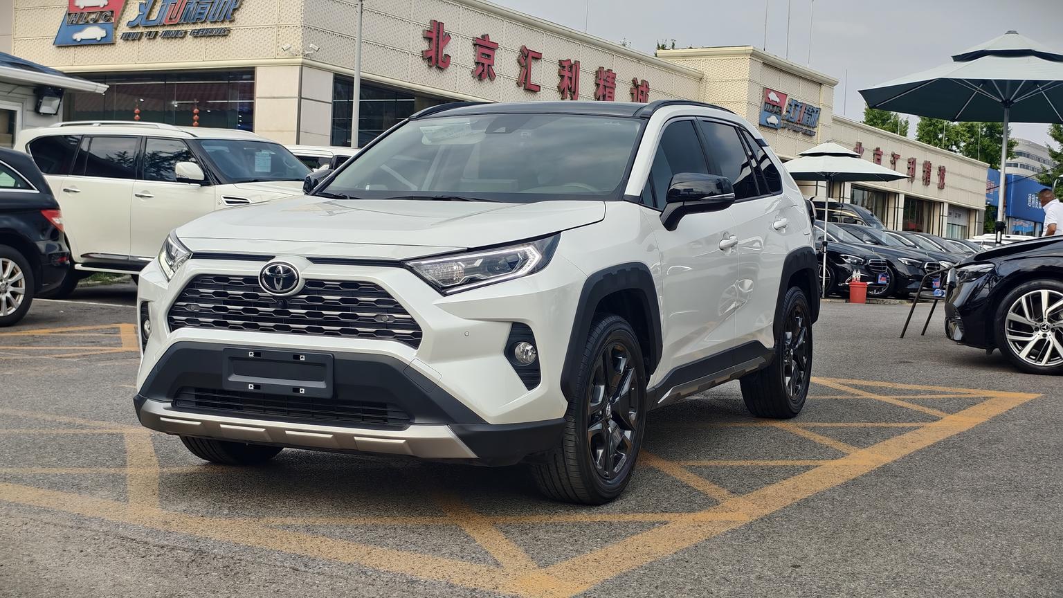 Toyota RAV4 2.0L CVT 4WD Prestige (2L) 2022