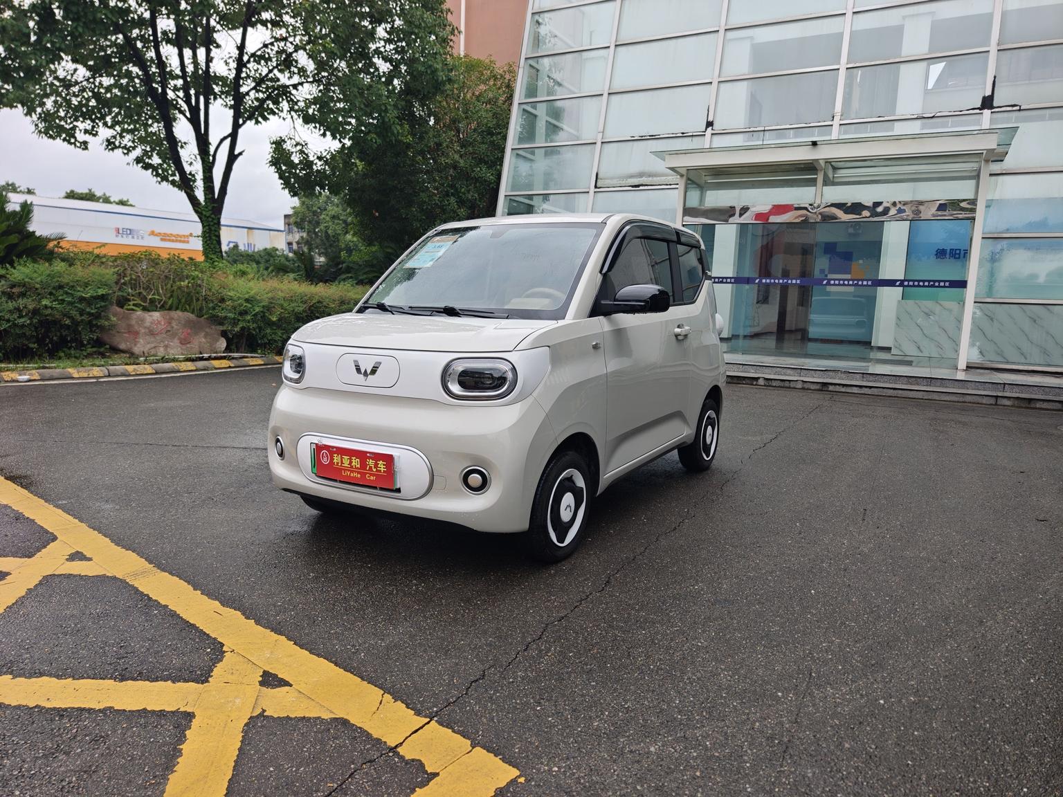 Wuling Miniev 215km Advanced Edition LFP 2025