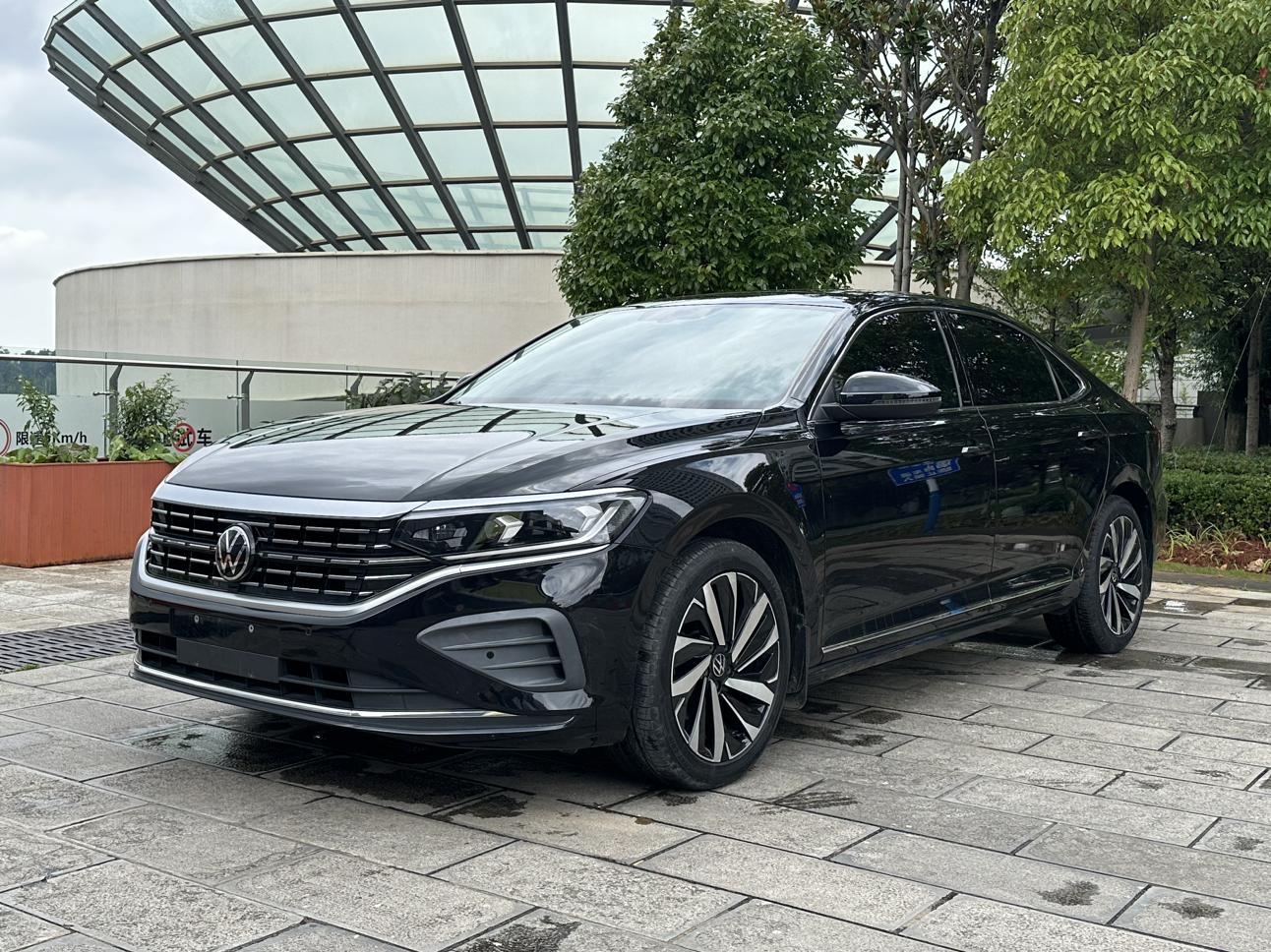 Volkswagen Passat Outstanding 380TSI Longteng (2L) 2024