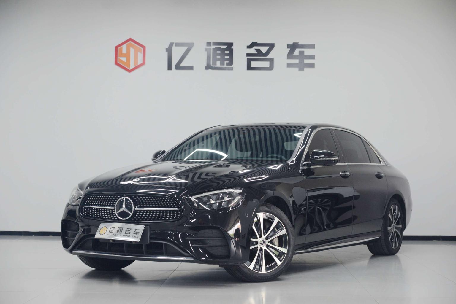 Mercedes Class-E e Sport Sedan (2L) 2023