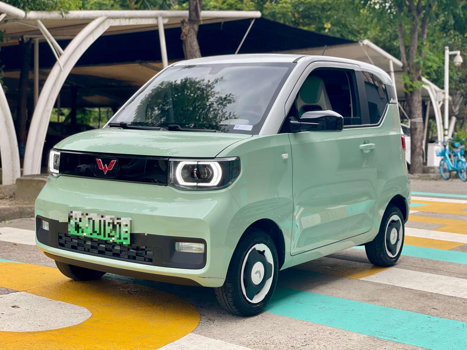 Wuling Miniev Macaron Sandwich Edition NMC 170km 2021
