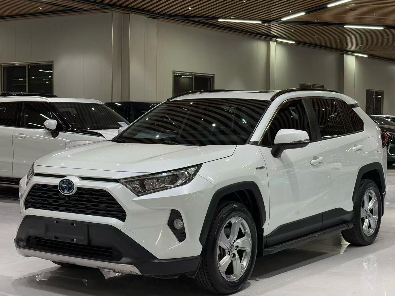 Toyota RAV4 2.5L CVT 2WD Elite (2.5L) 2021