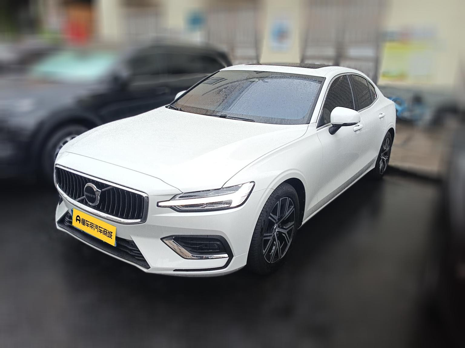Volvo S60 Intelligent Comfort Luxury 2026