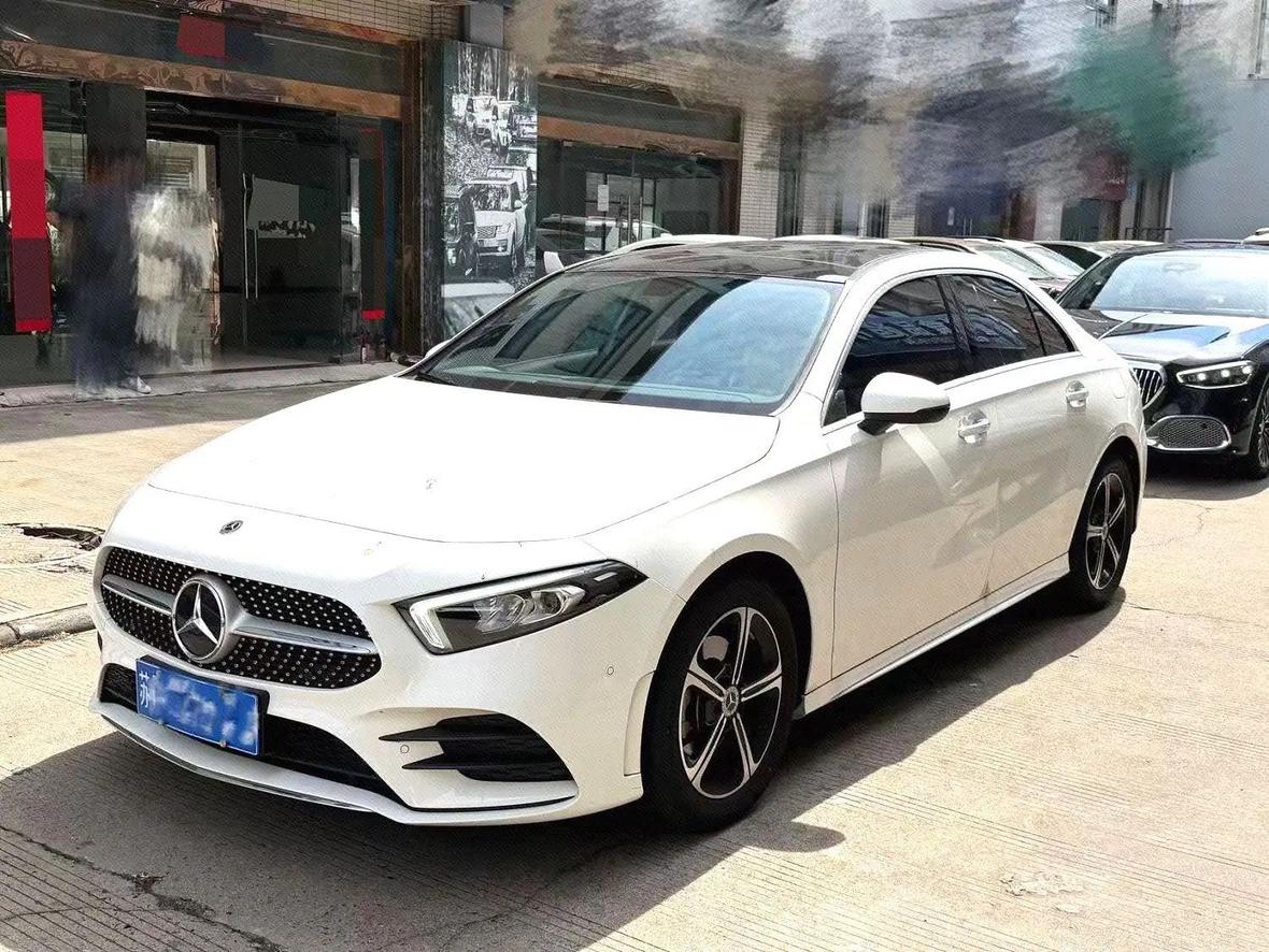 Mercedes Benz Class-A Sport Sedan Fashion (1.3L) 2023