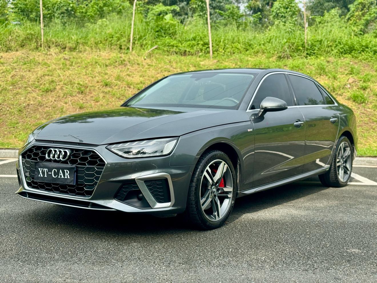 Audi A4L 40 TFSI Luxury Elegant 2021