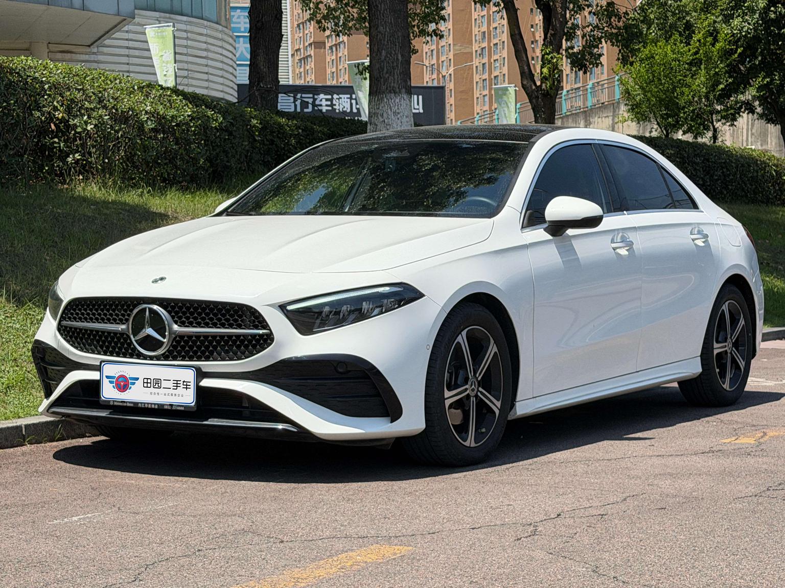 Mercedes Benz Class-A A200L 2024