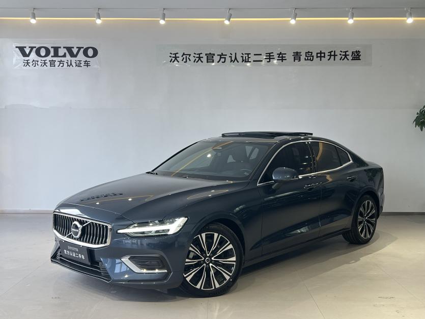 Volvo S60 Intelligent Premium Luxury (2L) 2024