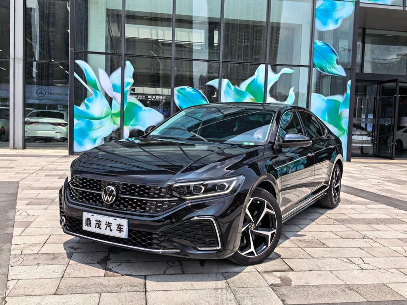 Volkswagen Passat Outstanding 380TSI Starry Longyao 2024