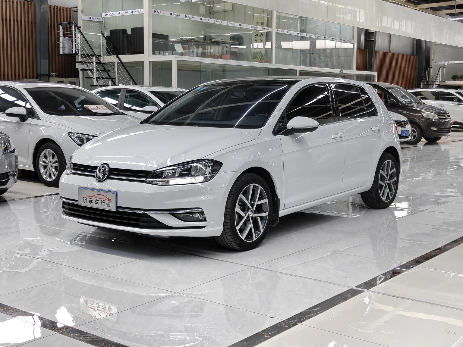 Volkswagen Golf 200TSI DSG Comfort 2020