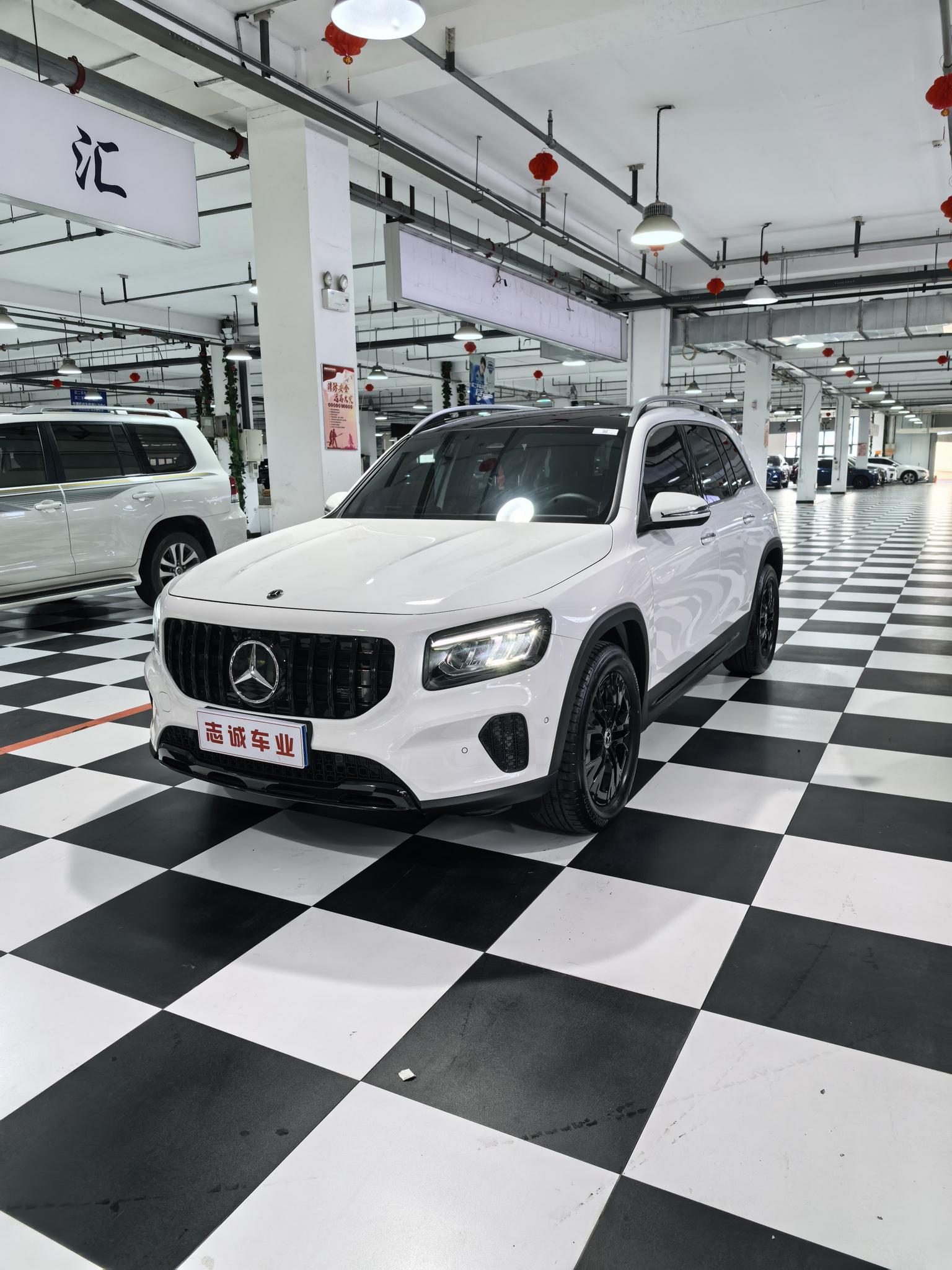 Mercedes GLB 220 Dynamic (2L) 2024