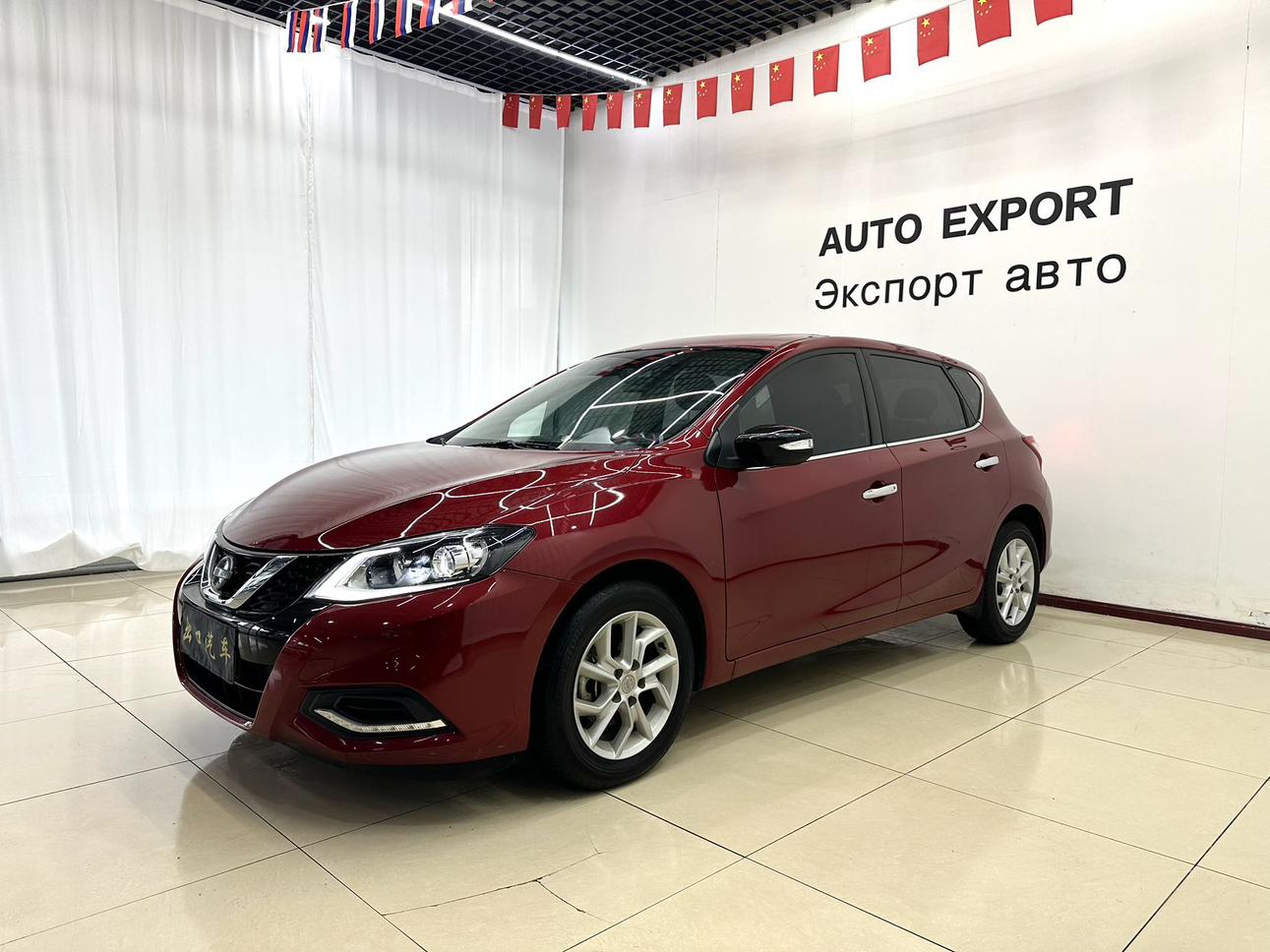 Nissan Tiida 1.6L CVT Intelligent Performance 2022