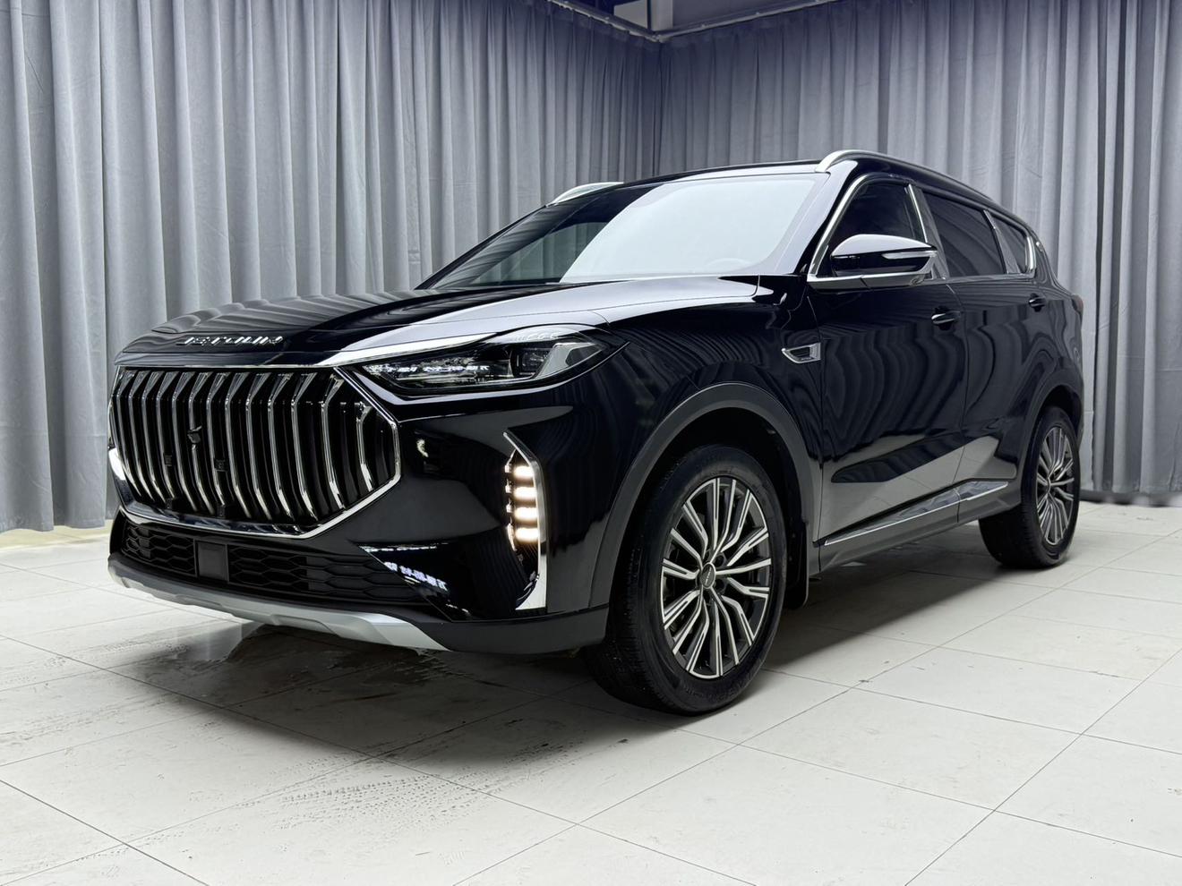 Jetour X70-Plus Brave Plus 7-Seat DCT 2023