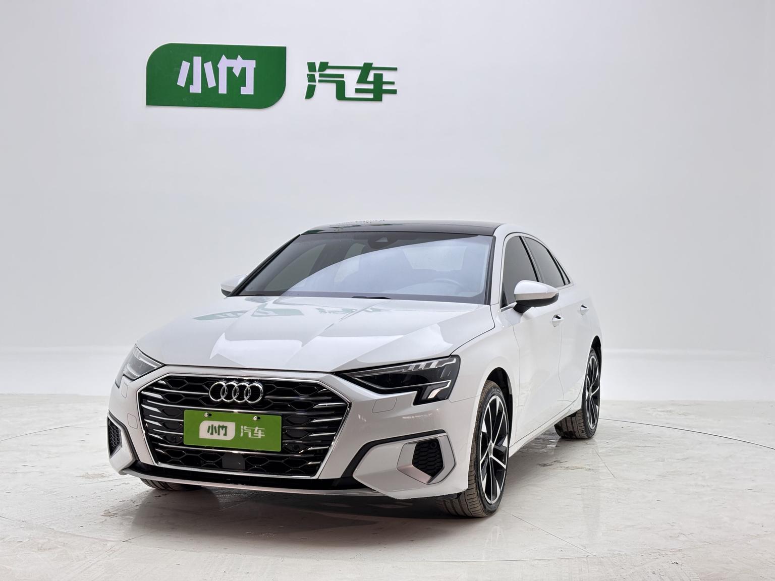 Audi A3 Luxury Elegance (1.4L) 2022