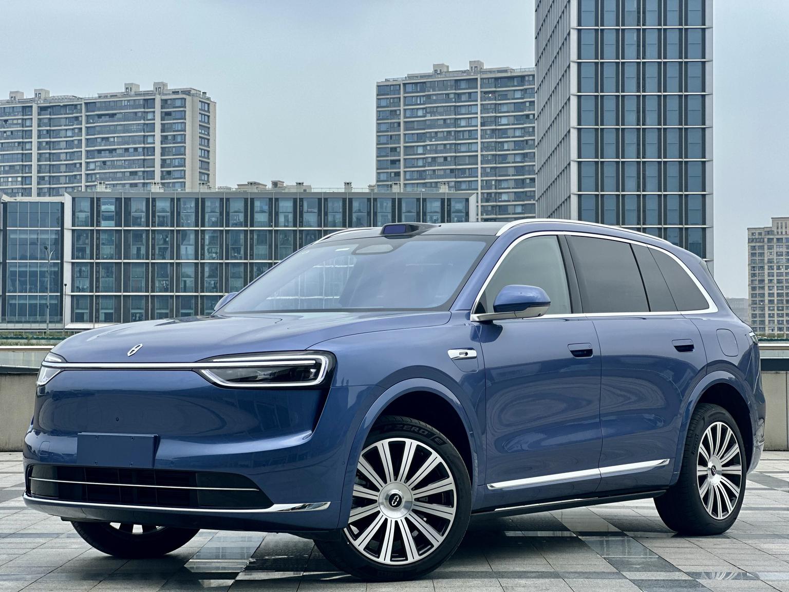 Aito M7 EREV Ultra 6-Seat AWD (192-Line Lidar) 2025