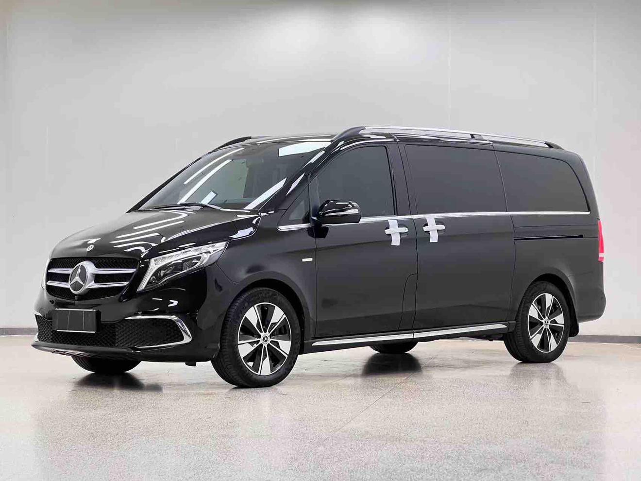 Mercedes V-260 Prestige (2L) 2022