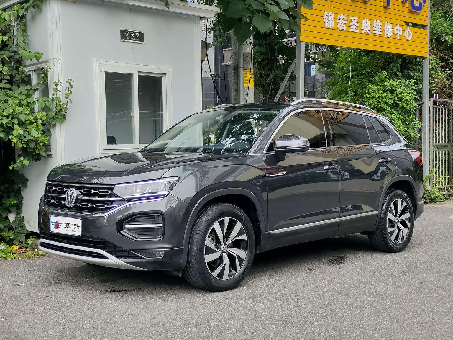 Volkswagen Tayron 330TSI Luxury Connect Pro 2021